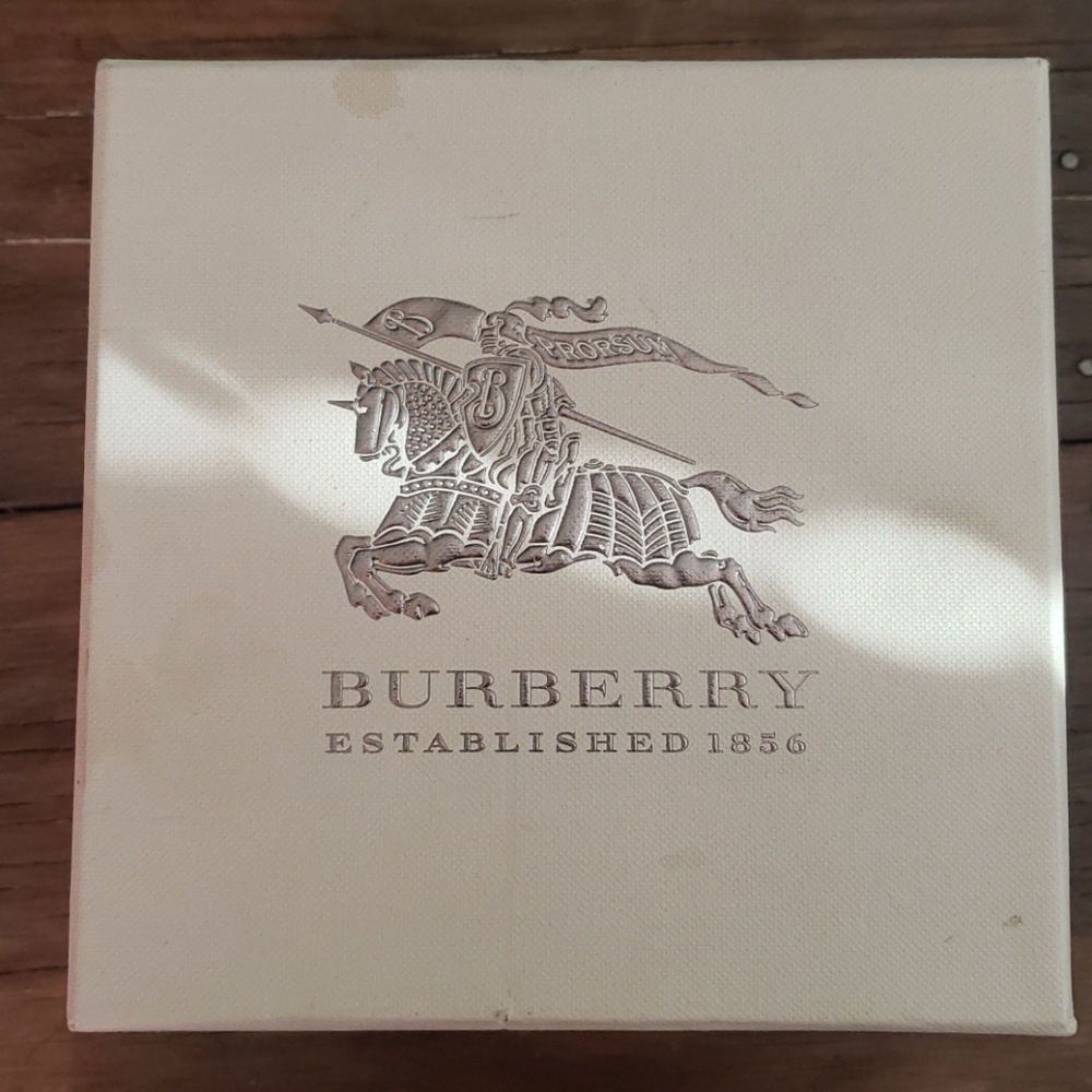 Burberry Watch - Picture 3 of 5
